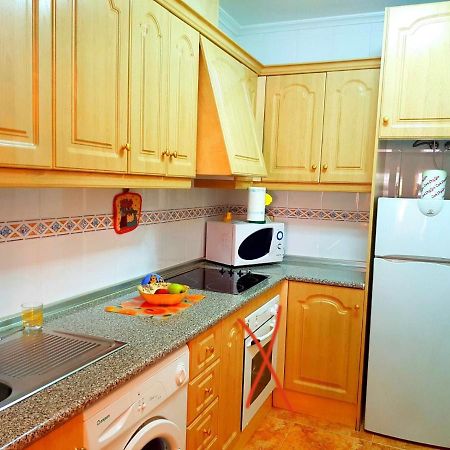 Sunny Appartment In The Center 또레비에하 외부 사진